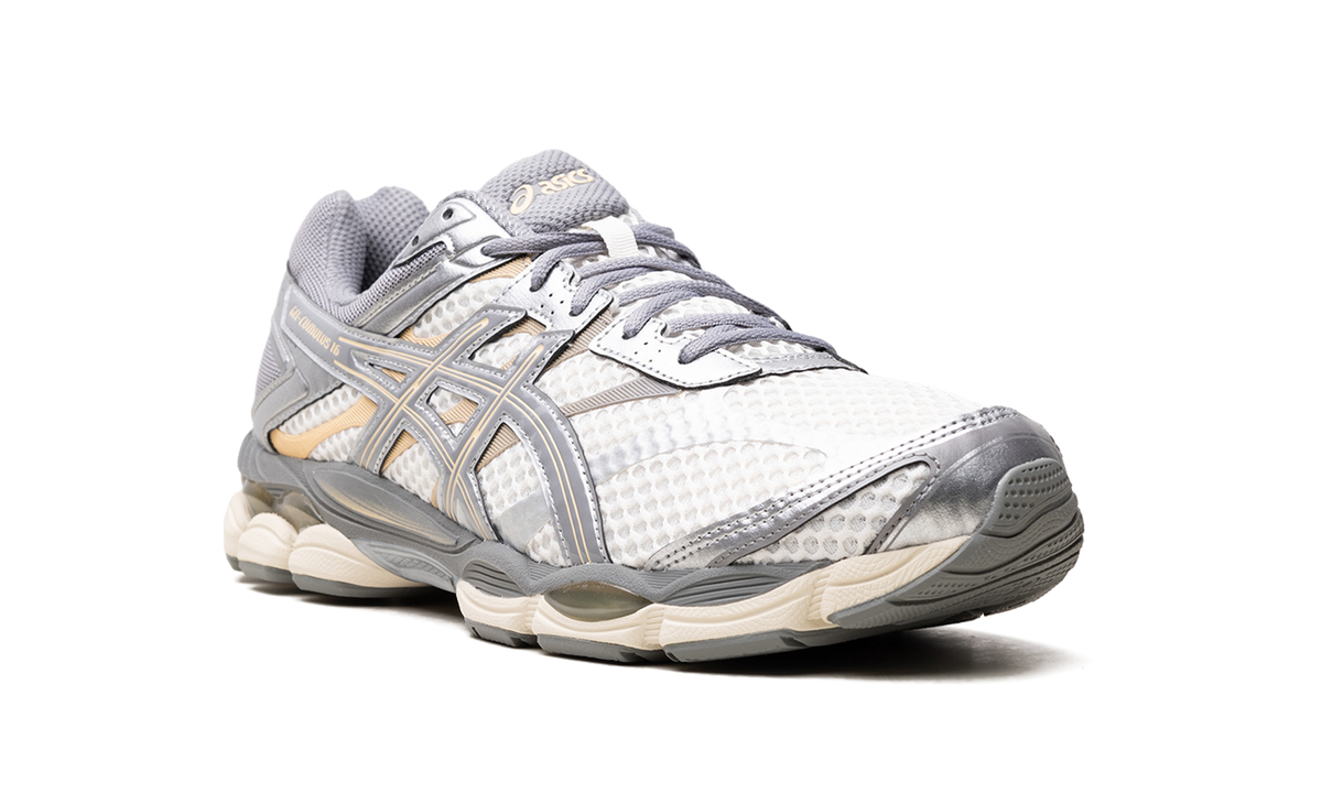GEL-Cumulus 16 "Cream / Clay Grey" 1203A733 101