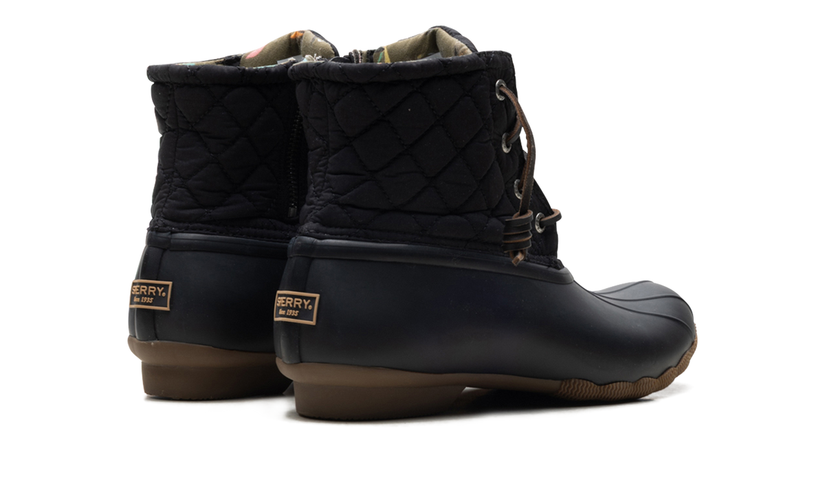 Saltwater Core WMNS "Black" STS94063