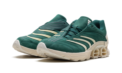 Predator Megaride "Kith - Scarab White" JR9206