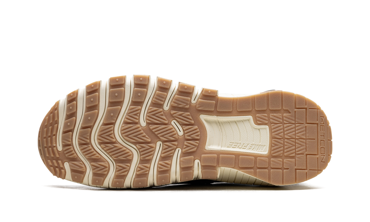 Free Metcon 6 "Black Gum Light Brown" FJ7127 010