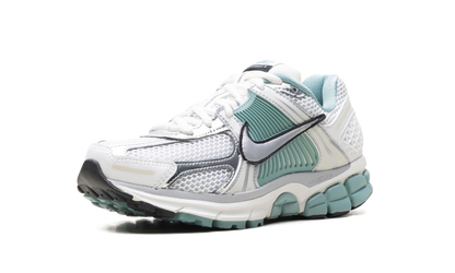 Air Zoom Vomero 5 WMNS "Cannon" HF1877 101