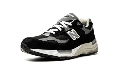 992 "Black" M992EB