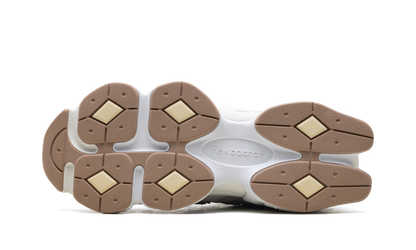 9060 "Grey / Beige" U9060AUB