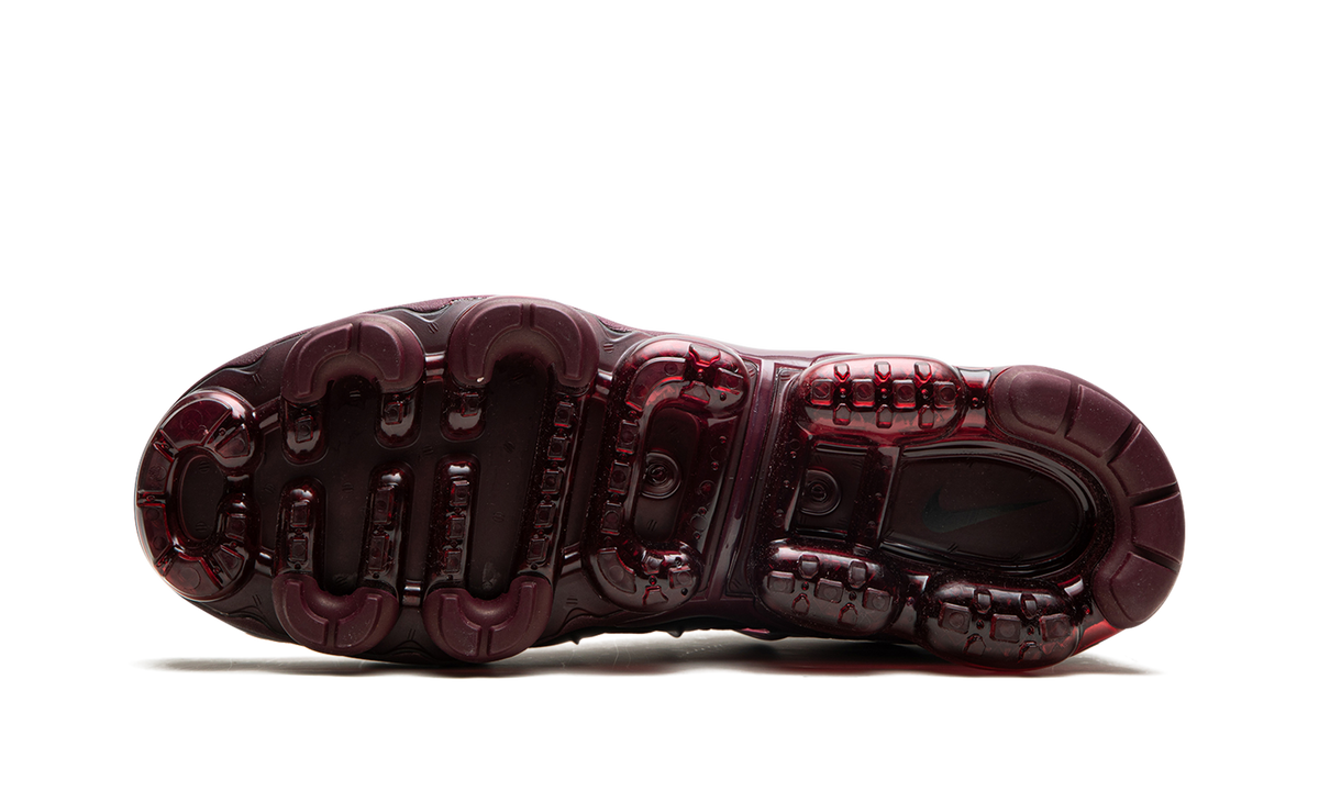 Nike Air VaporMax Plus "Burgundy" FN6850 681
