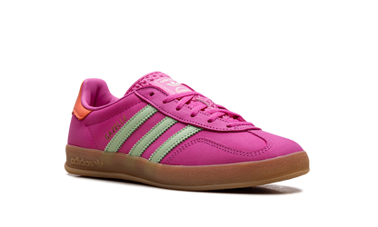 Gazelle Indoor WMNS "Semi Lucid Fuchsia" JI2718