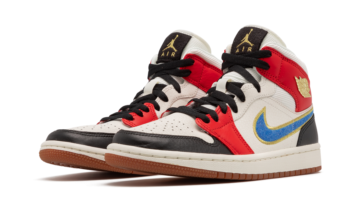 AIR JORDAN 1 MID SE WMNS "Let(Her)Man" DC1426 100