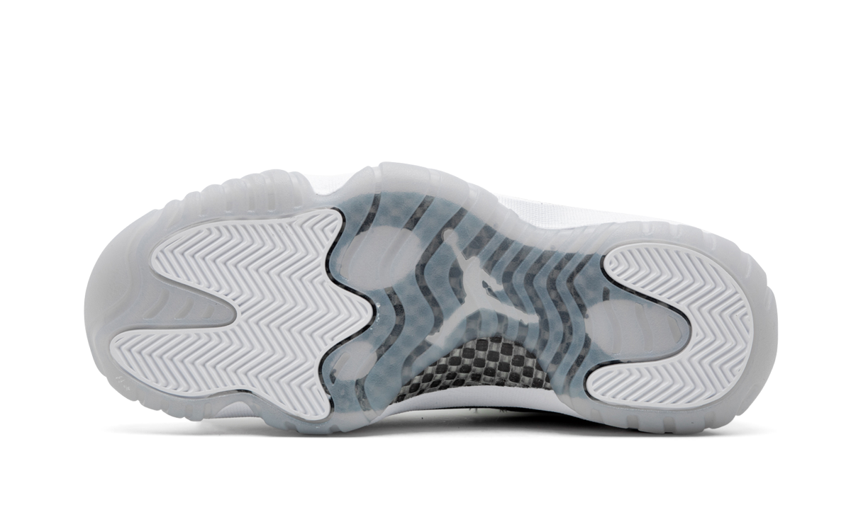 AIR JORDAN 11 RETRO WMNS "METALLIC SILVER" AR0715 100