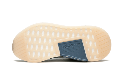 NMD_R2 WMNS "Ash Green" CQ2010
