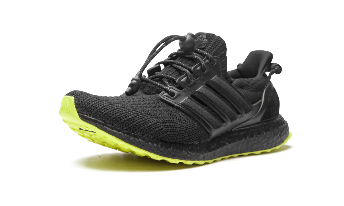 Ultra Boost "Ivy Park - Black / Hi-Res Yellow" GX0200