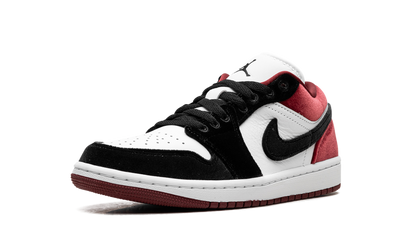 Jordan 1 Low SE WMNS "Velvet Black Toe" FZ3242 001