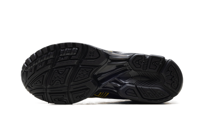 KITH x Gel-Kayano 14 "MARVEL vs CAPCOM (Wolverine)" 1203B058 001