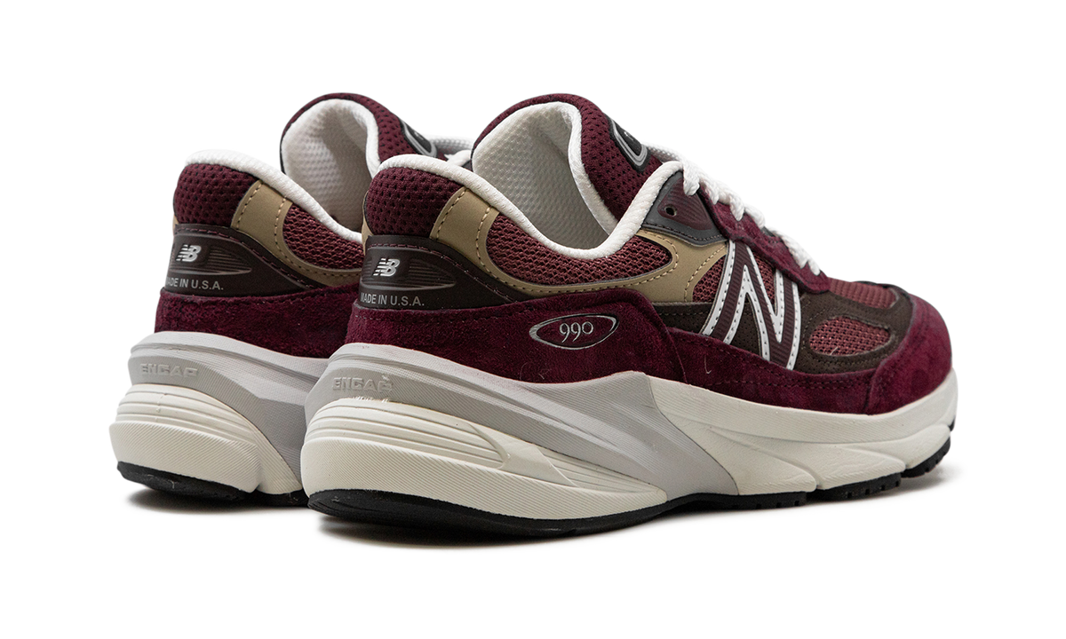 990v6 "Made in USA - Burgundy" U990BT6
