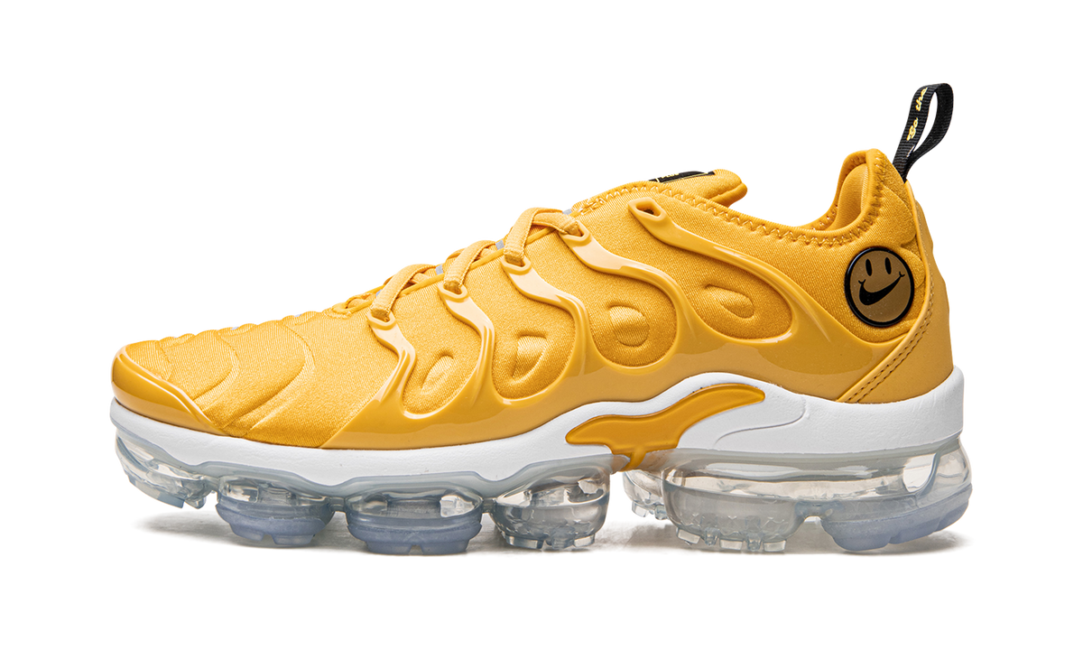 AIR VAPORMAX PLUS OMEN WMNS DO5874 700