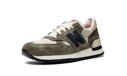 990 V1 "Made In USA - Teddy Santis Olive" M990WG1
