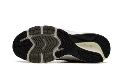990v6 "True Camo" U990TB6