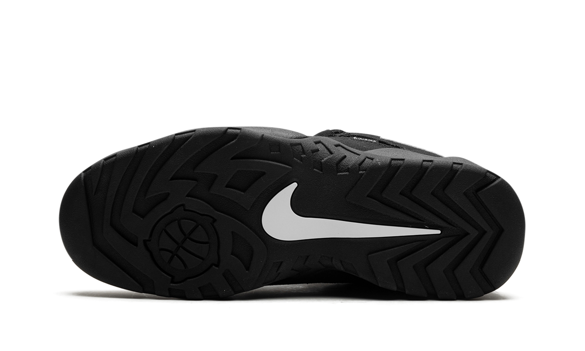 SB Darwin Low "Supreme - Black" FQ3000 001