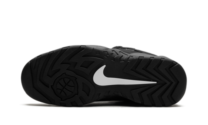 SB Darwin Low "Supreme - Black" FQ3000 001