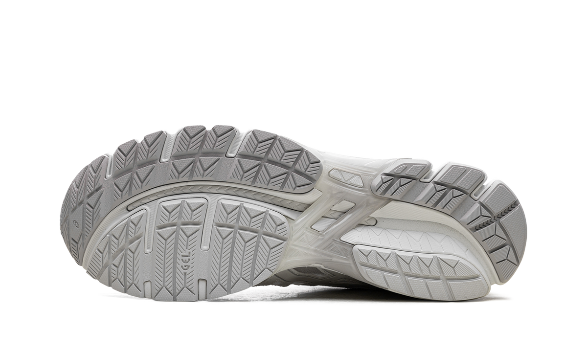 Gel-Kayano 20 "Unaffected - Cream" 1203A529 100