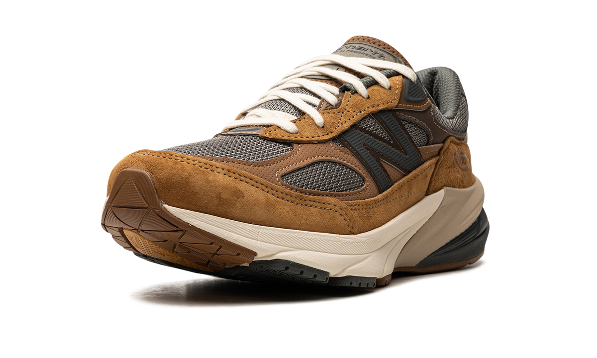 990v6 "Carhartt - Sculpture Center" M990CH6