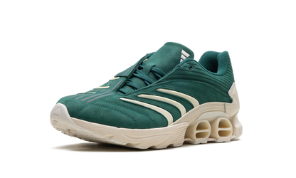 Predator Megaride "Kith - Scarab White" JR9206
