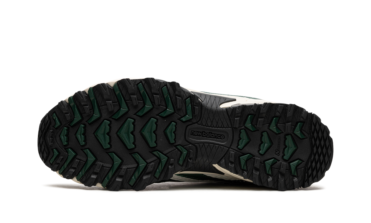 610v1 "Nightwatch Green" ML610TMB
