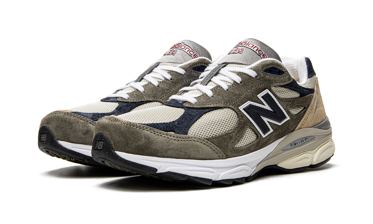 990v3 "Made In USA - Olive" M990TO3