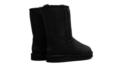 Classic Short II Boot WMNS "Black" 1016223 BLK