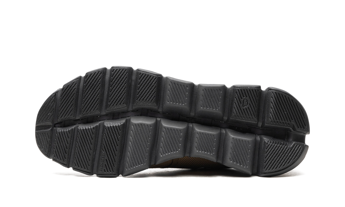 Cloud X 3 "Hunter/Black" 60.98101