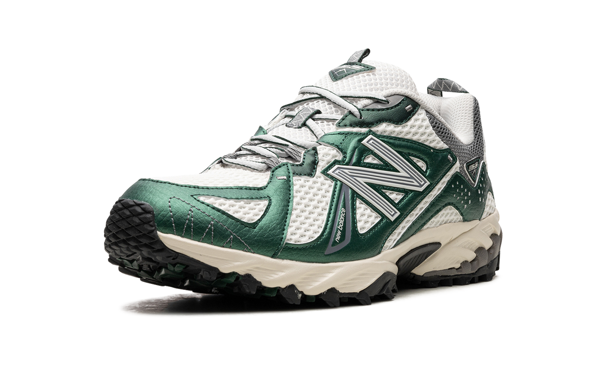 610v1 "Nightwatch Green" ML610TMB