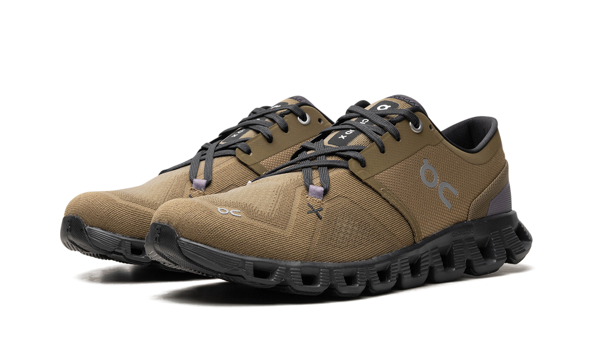 Cloud X 3 "Hunter/Black" 60.98101
