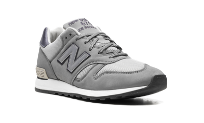 670 "Made in England - Grey" M670GNS