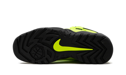 SB Darwin Low "Supreme - Volt" FQ3000 700