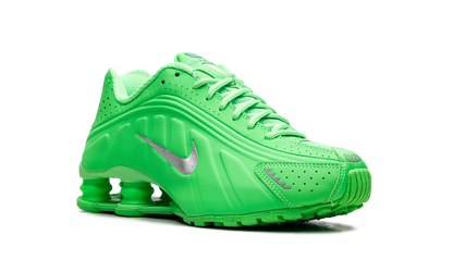 Shox R4 WMNS "Green Strike" HV0839 398