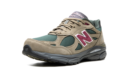 990v3 "Teddy Santis - Green/Purple" M990GP3
