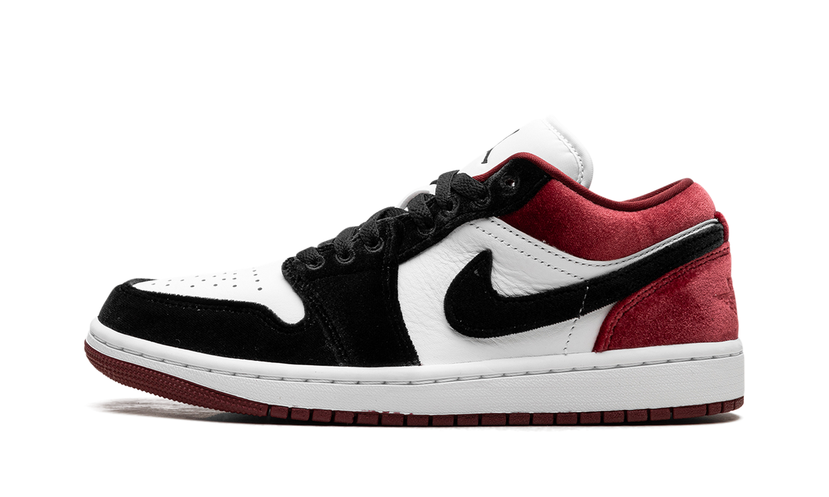 Jordan 1 Low SE WMNS "Velvet Black Toe" FZ3242 001