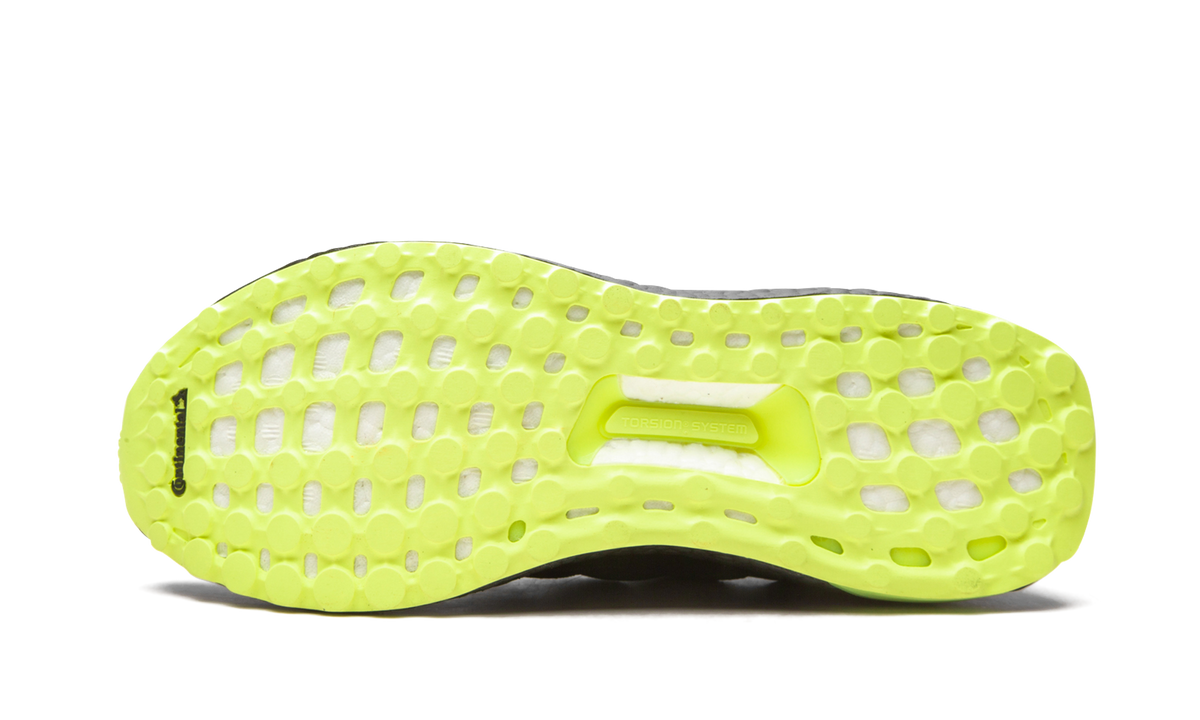 Ultra Boost "Ivy Park - Black / Hi-Res Yellow" GX0200
