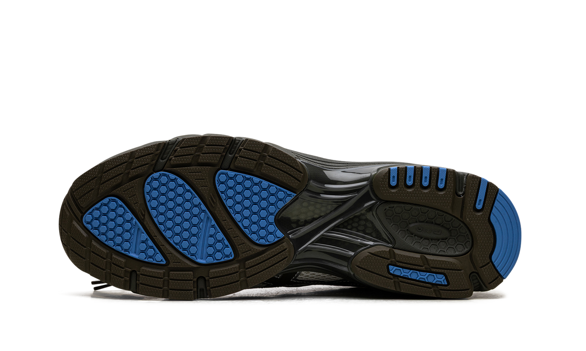 Gel-DS Trainer 14 "Temptation Vacation" 1203A810 101