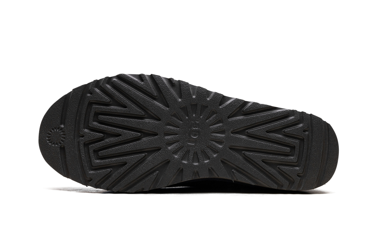 Classic Ultra Mini Boot WMNS "Eve Blue" 1116109 EVB