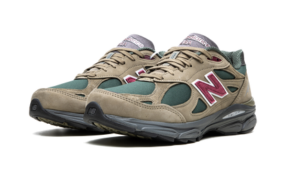 990v3 "Teddy Santis - Green/Purple" M990GP3