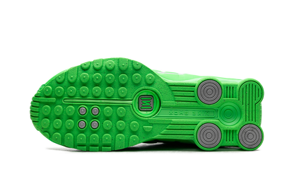 Shox R4 WMNS "Green Strike" HV0839 398