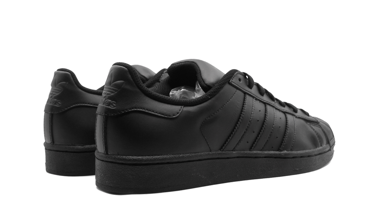 Superstar Foundation "Core Black" AF5666