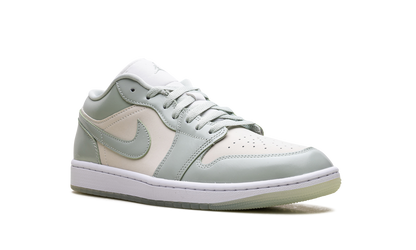 Jordan 1 Low WMNS "Seafoam Sail" HF4078 100