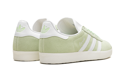 Gazelle WMNS "Semi Green Spark" IE0442
