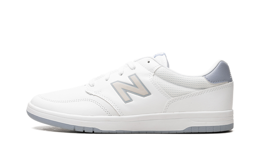 Numeric 425 "White / Platinum" NM425NAS