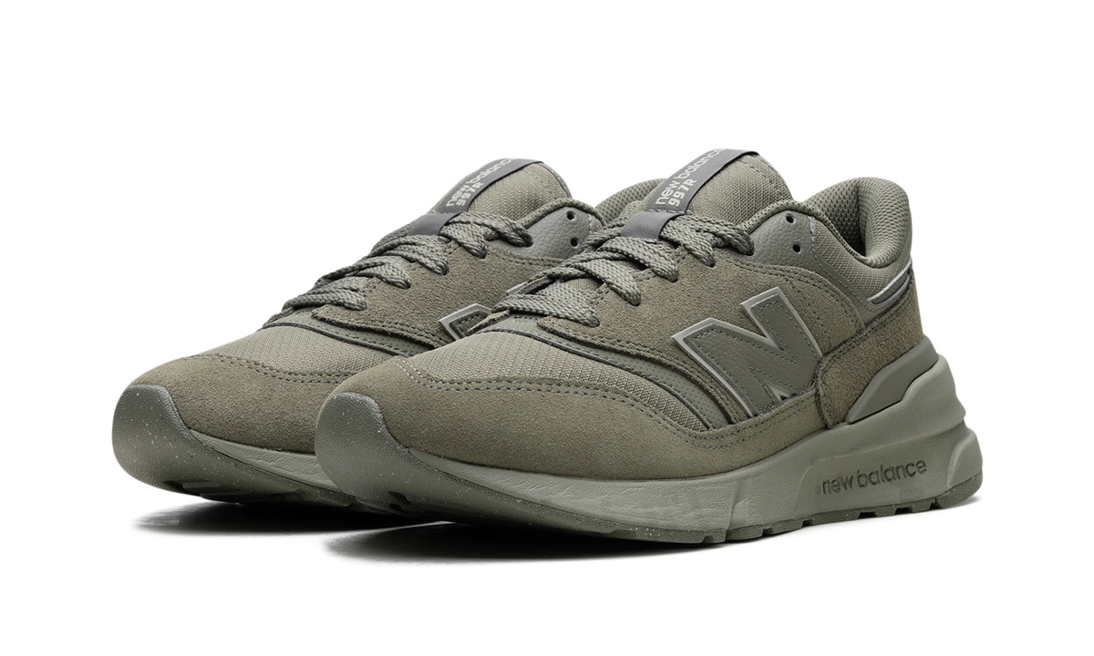 997 "Beige" U997RMF
