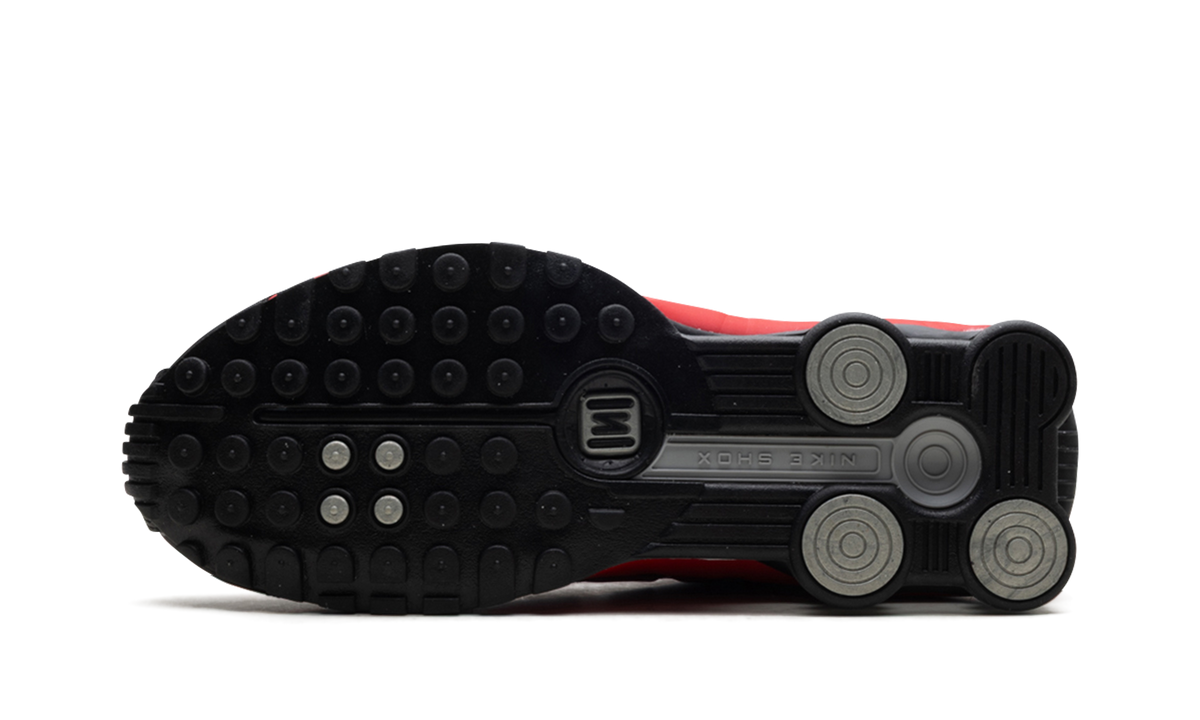 Shox R4 "University Red Black" HQ1988 600