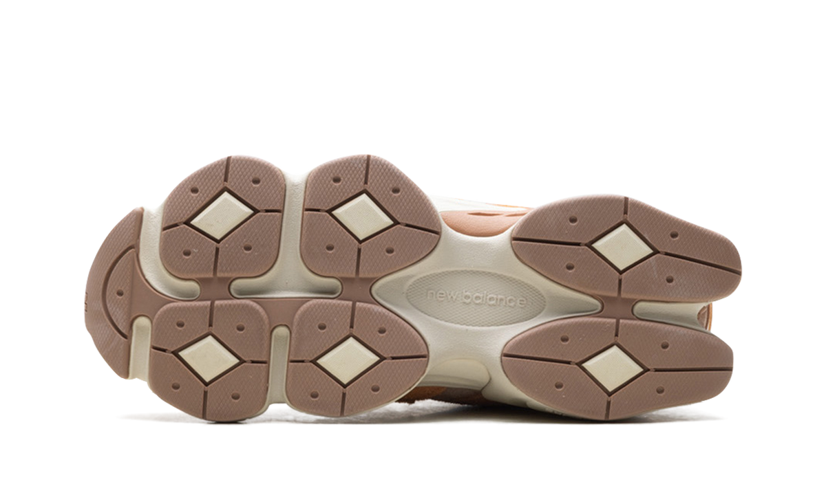 9060 "Flat Taupe Copper" U9060WCW