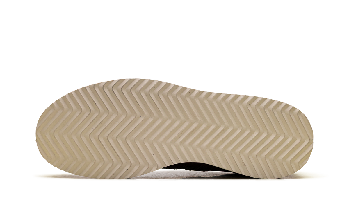 Superstar Lux "Sandstone / Sandstone / Warm Sandstone" IH4175